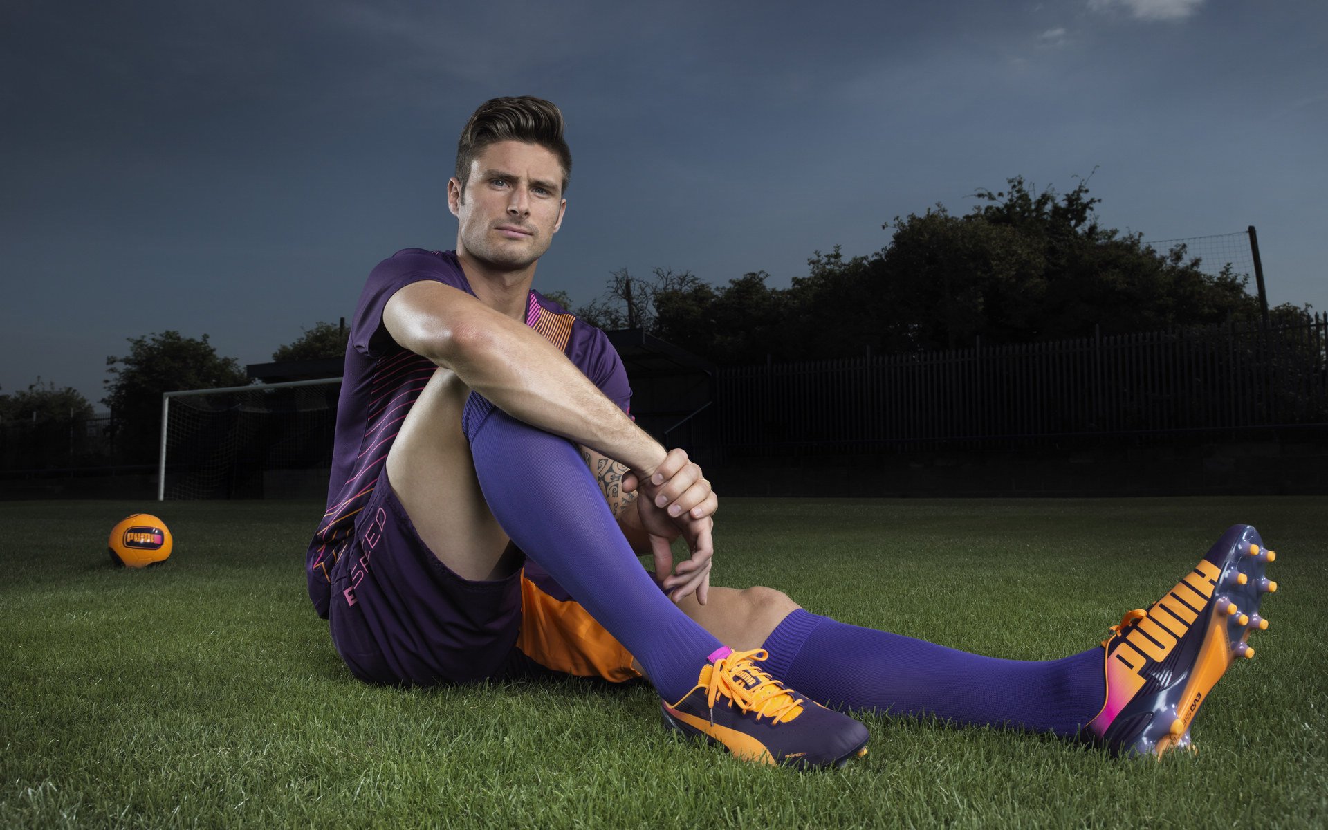 全国大学生田径锦标赛举办，众多新星脱颖而出，全国大学生田径选拔赛